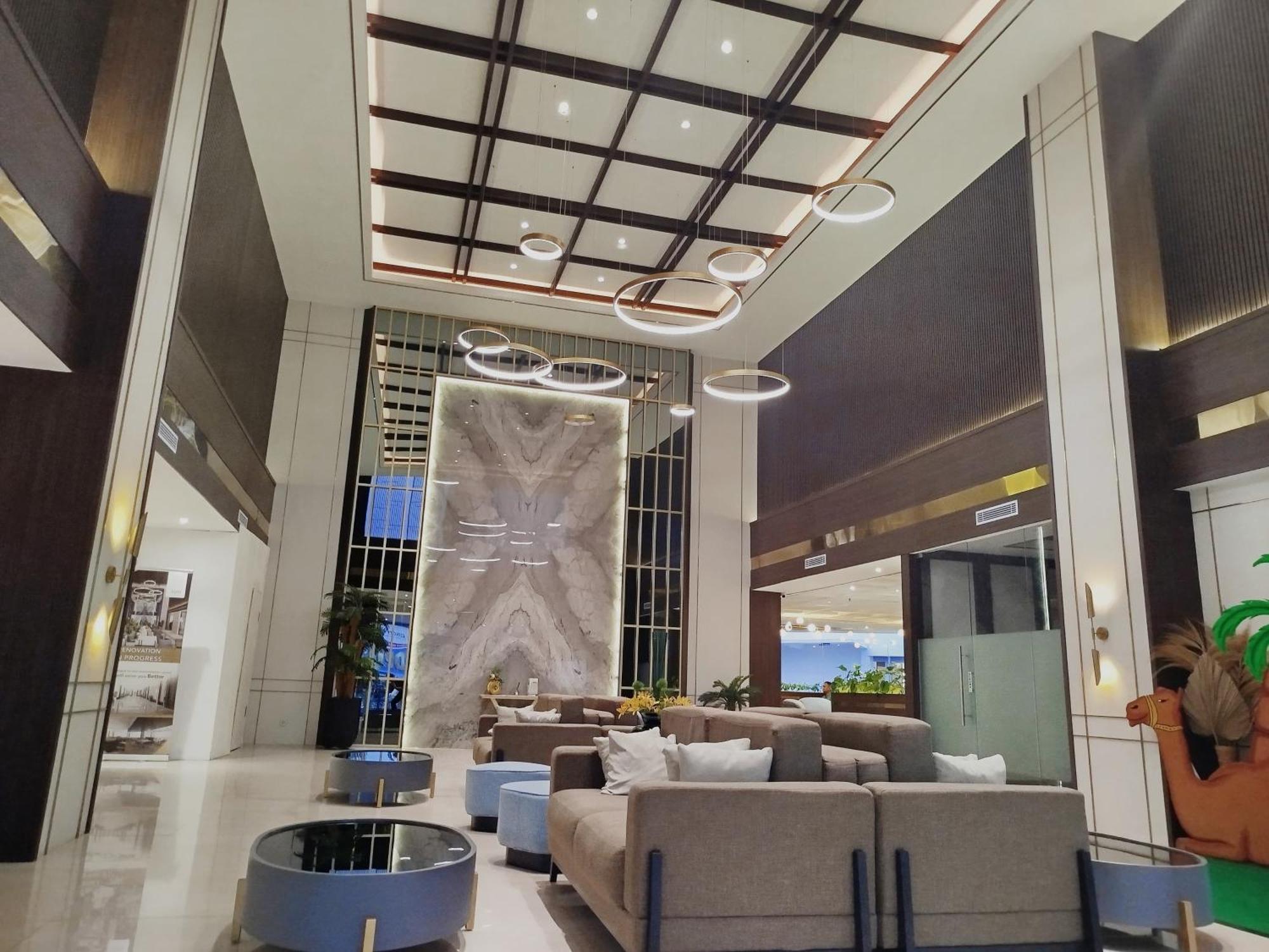 The Sun Hotel Sidoarjo Εξωτερικό φωτογραφία