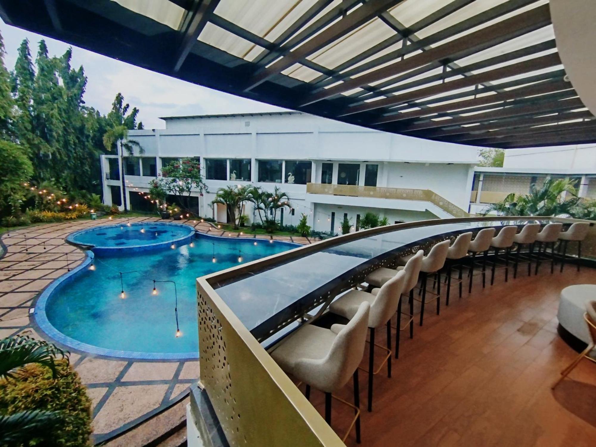 The Sun Hotel Sidoarjo Εξωτερικό φωτογραφία