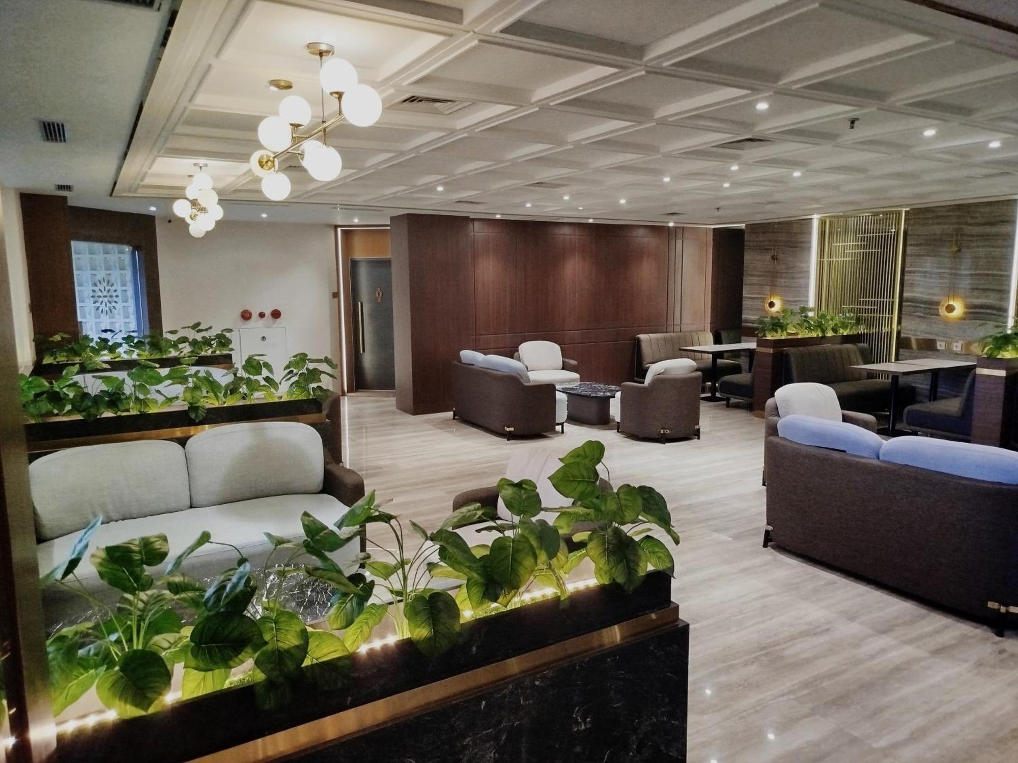 The Sun Hotel Sidoarjo Εξωτερικό φωτογραφία